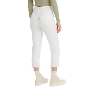 NWT Levi’s 311 Skinny Shaping Capri Jeans in Soft Clean White Size 27